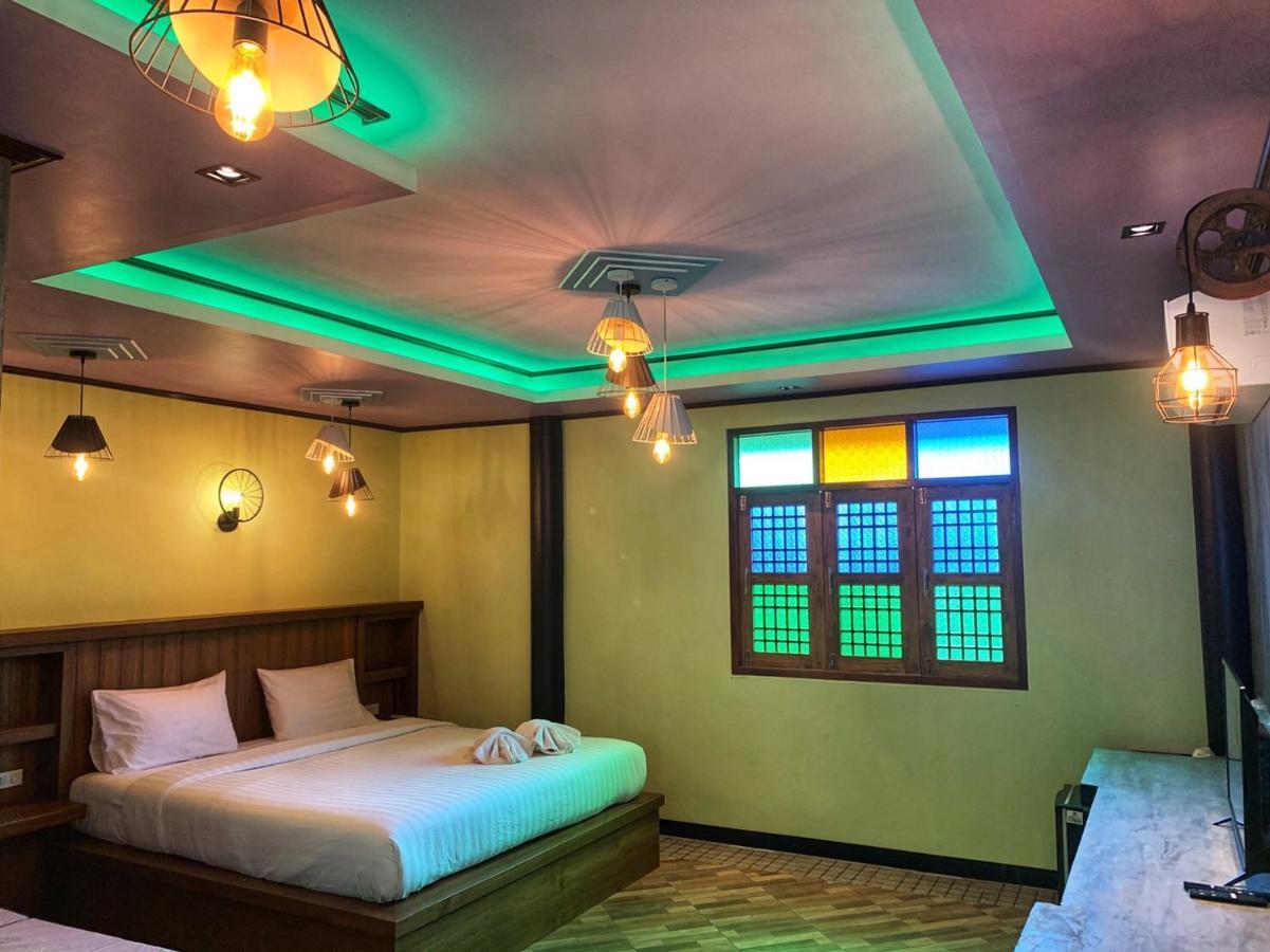 Mangrove House Lanta Old Town Guest house