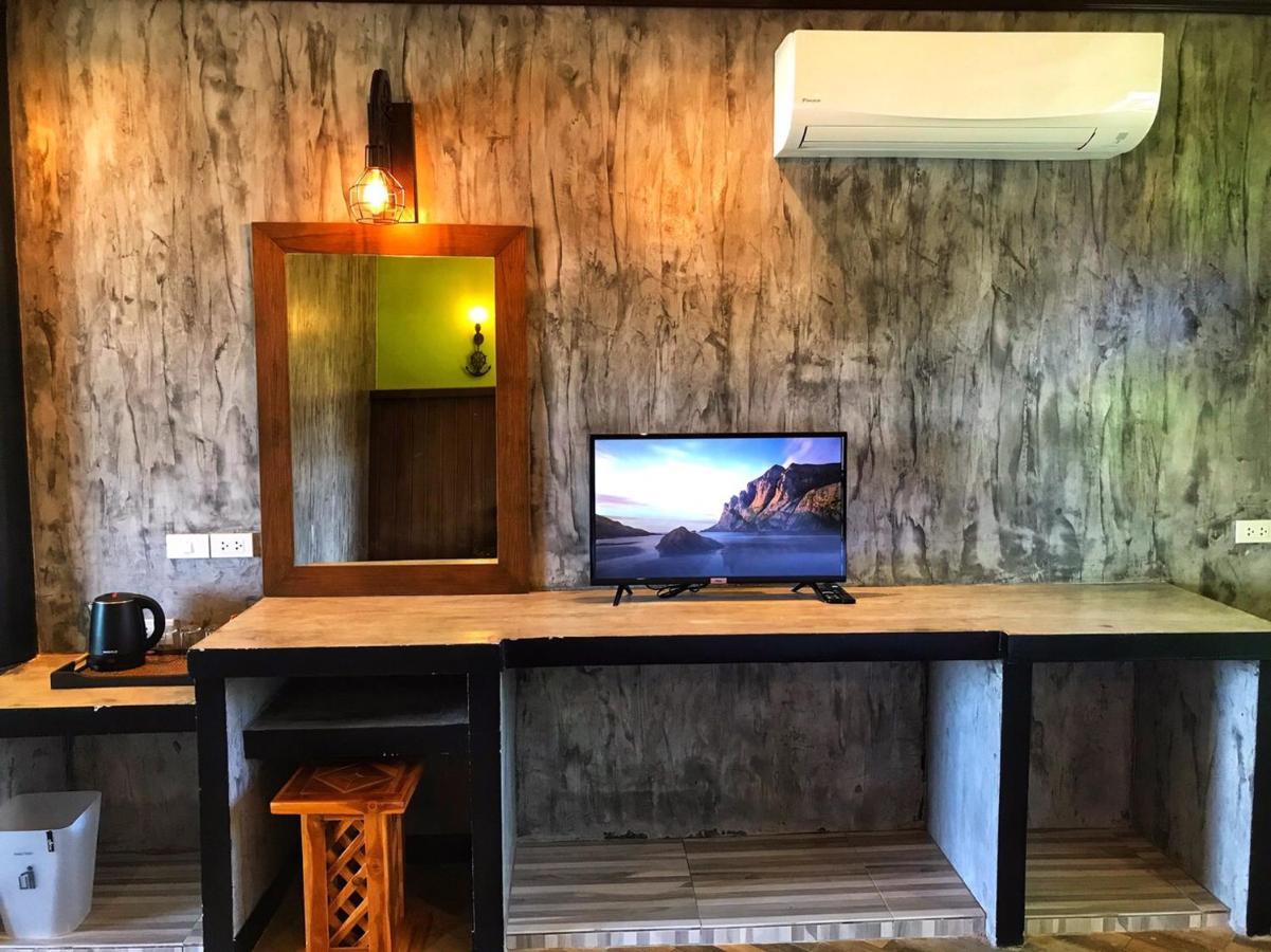Mangrove House Lanta Old Town Guest house 2*