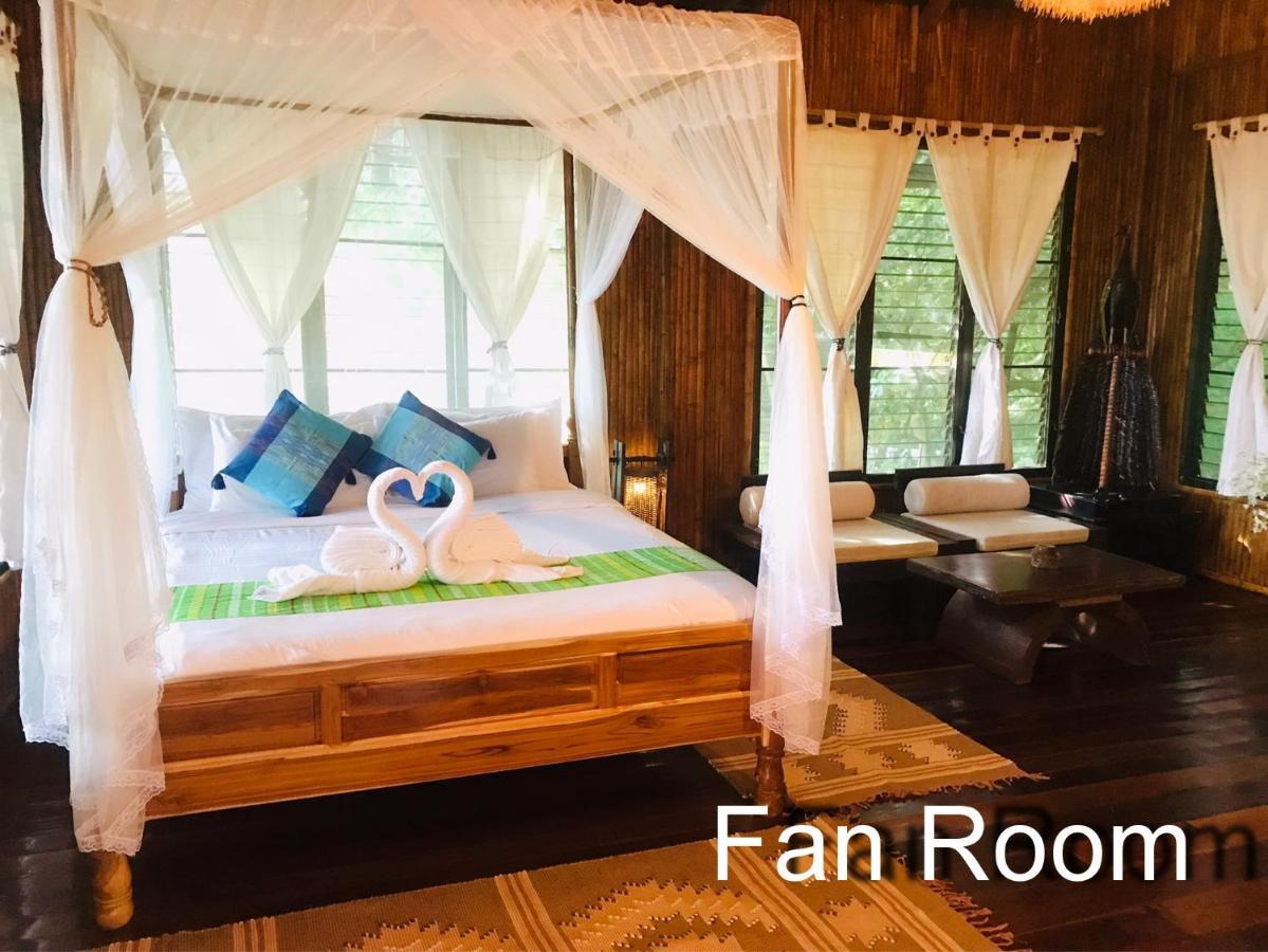 Viking Nature Resort Phi Phi Don