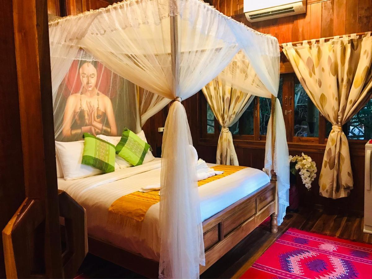Viking Nature Resort Phi Phi Don