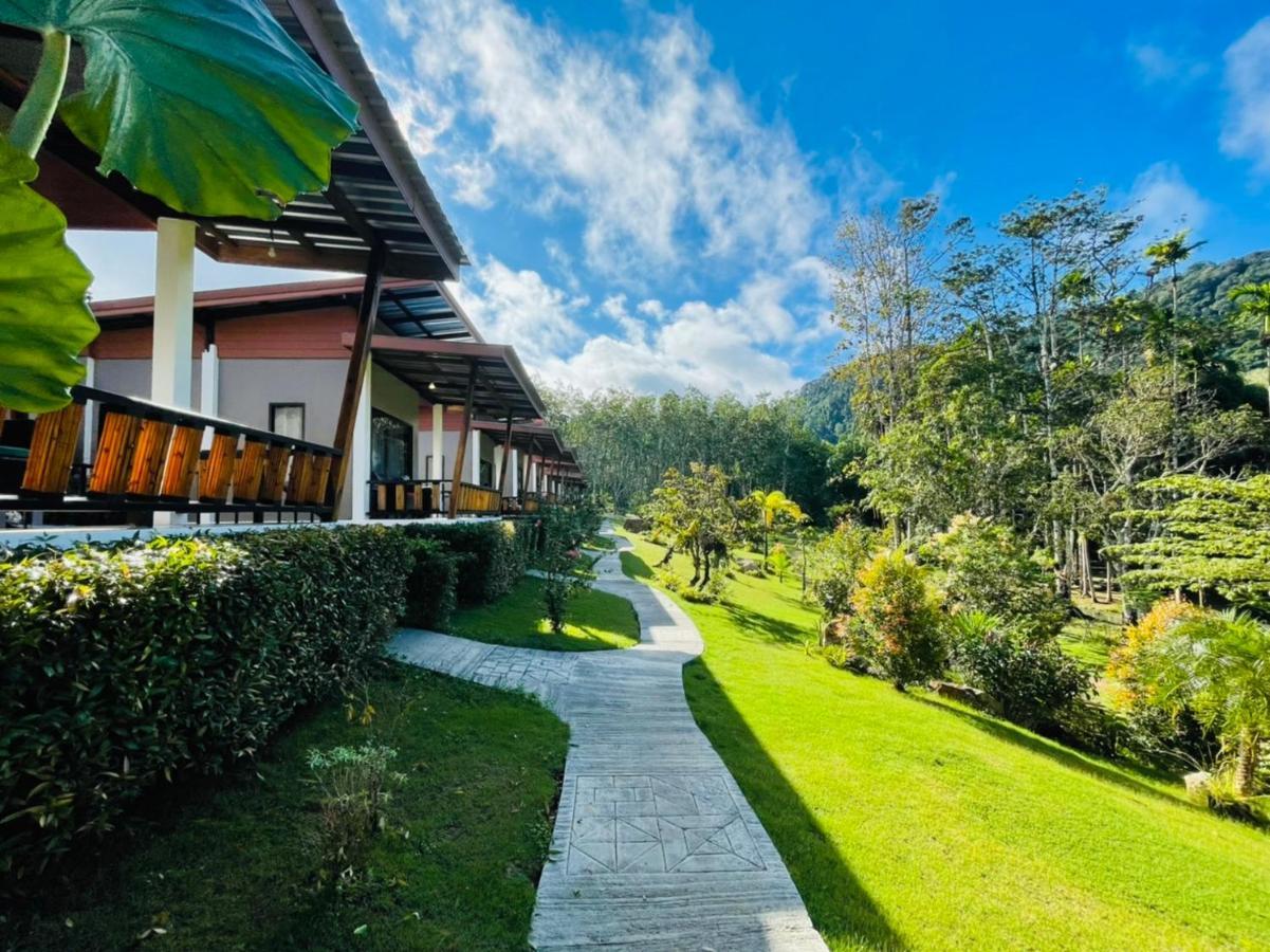 Phurin Thara Resort Koh Lanta