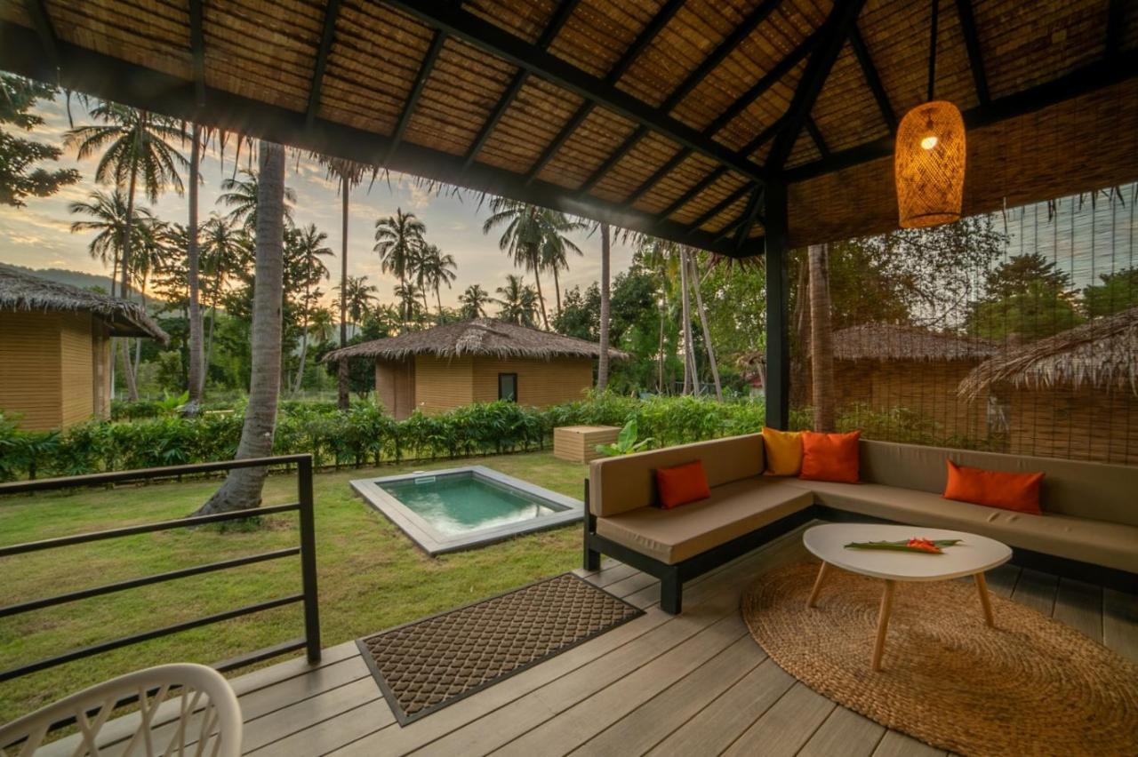 Suan - Exotic And Contemporary With Private Pool Guest house Chaloklum