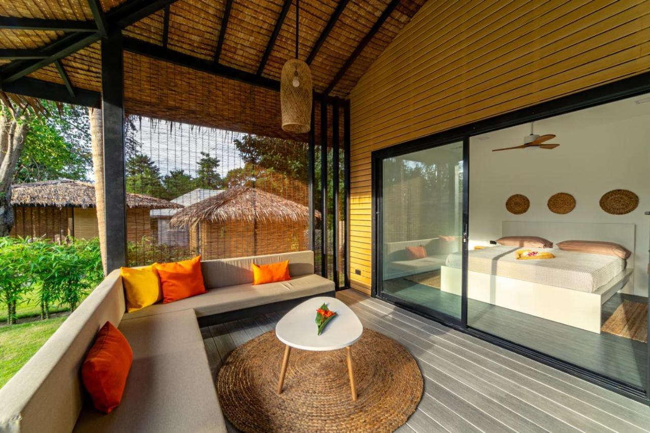 Suan - Exotic And Contemporary With Private Pool Guest house *