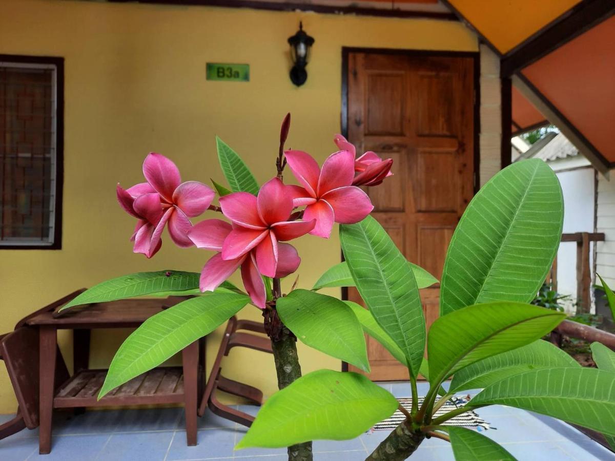 Hostel Long Garden Koh Lanta