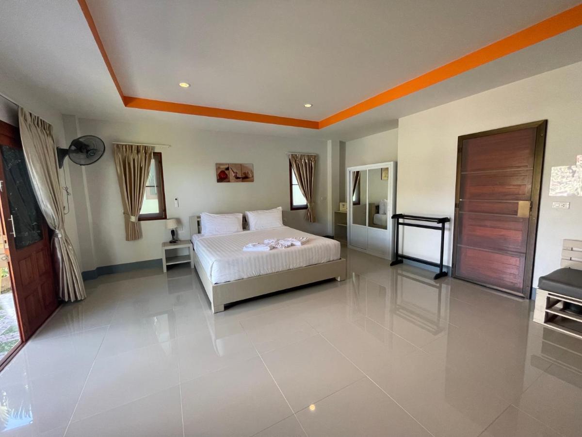 Breeze Bay Resort 2*