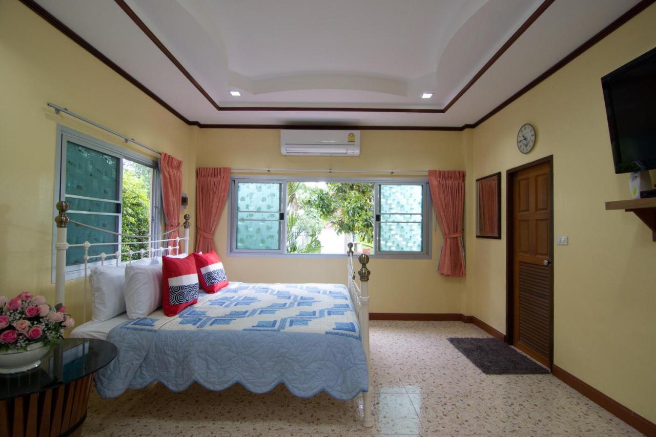 Bueng Bua Thong 2* Ban Huai Yai