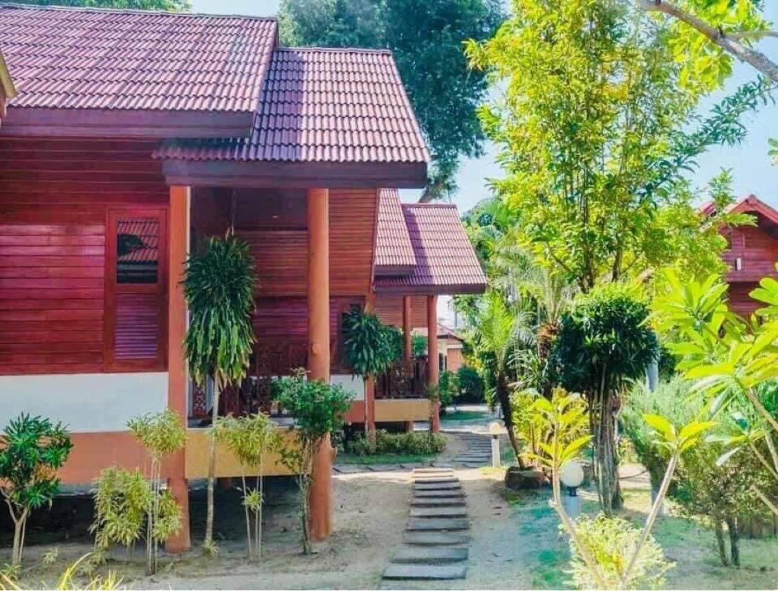 Guest house Phangan 2*