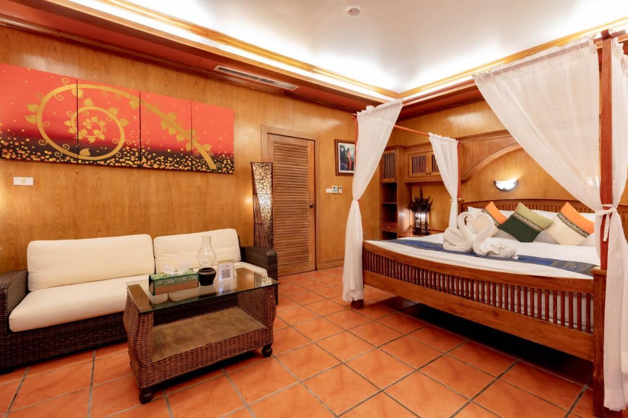 Royal Phawadee Village - 2 Minutes Walk To The 4* Patong