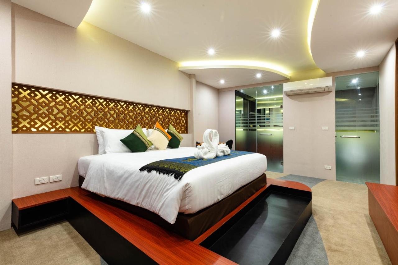 Royal Phawadee Village - 2 Minutes Walk To The 4*