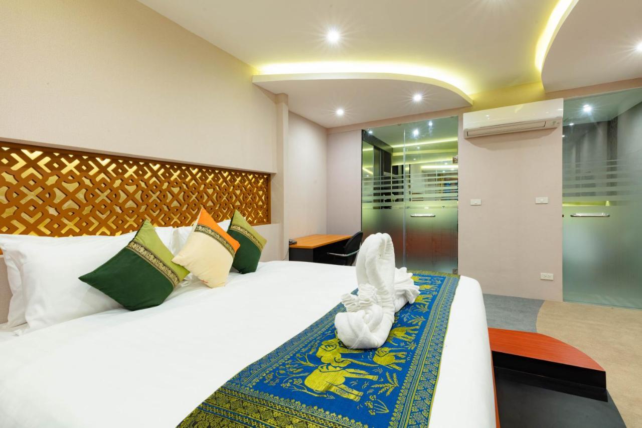 Royal Phawadee Village - 2 Minutes Walk To The Patong