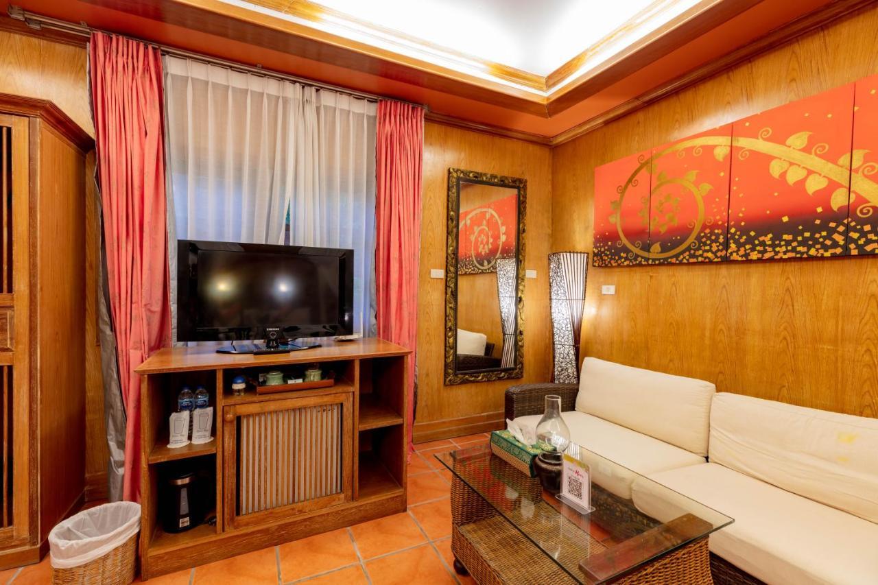 Hotel Royal Phawadee Village - 2 Minutes Walk To The Patong