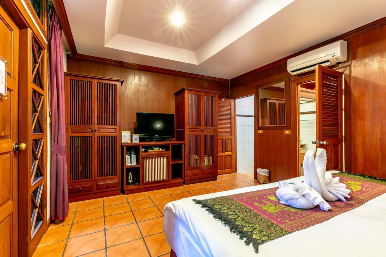 Royal Phawadee Village - 2 Minutes Walk To The Hotel Patong
