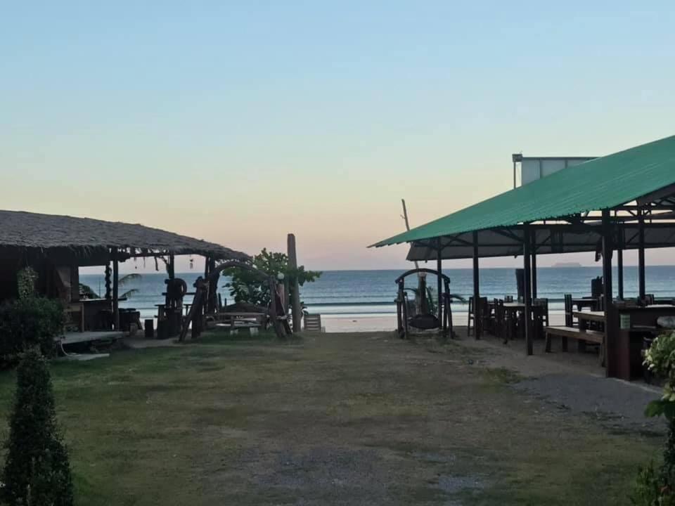 Lanta Mermaid Front Resort 3*