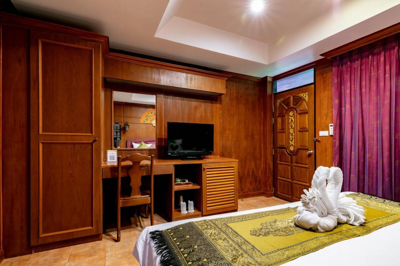 Royal Phawadee Village - 2 Minutes Walk To The 4* Patong