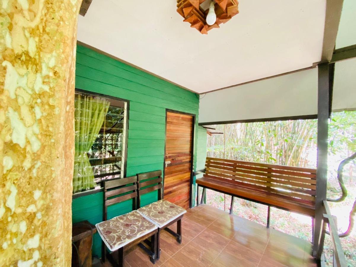 Khao Sok Tree House 4*