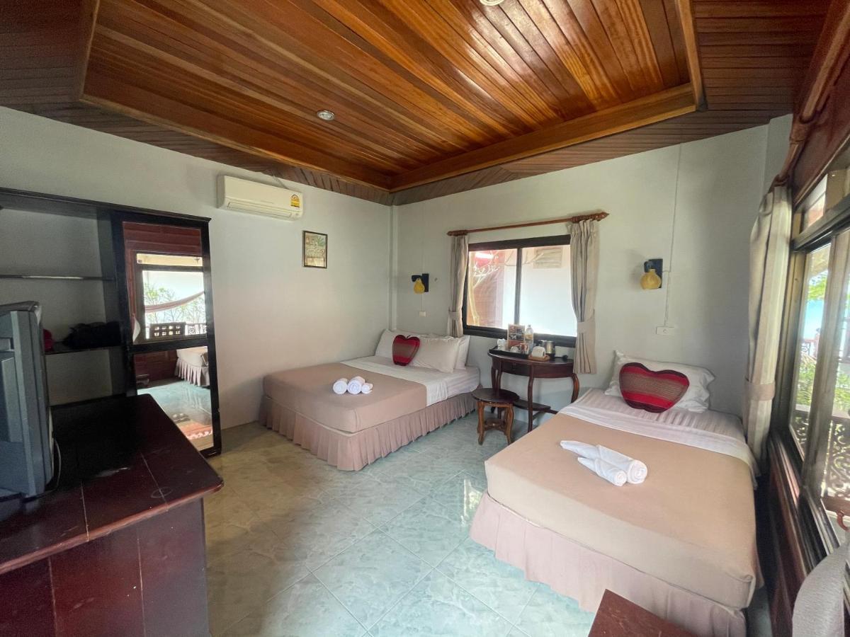 Pen's Koh Phangan Hotel 3*