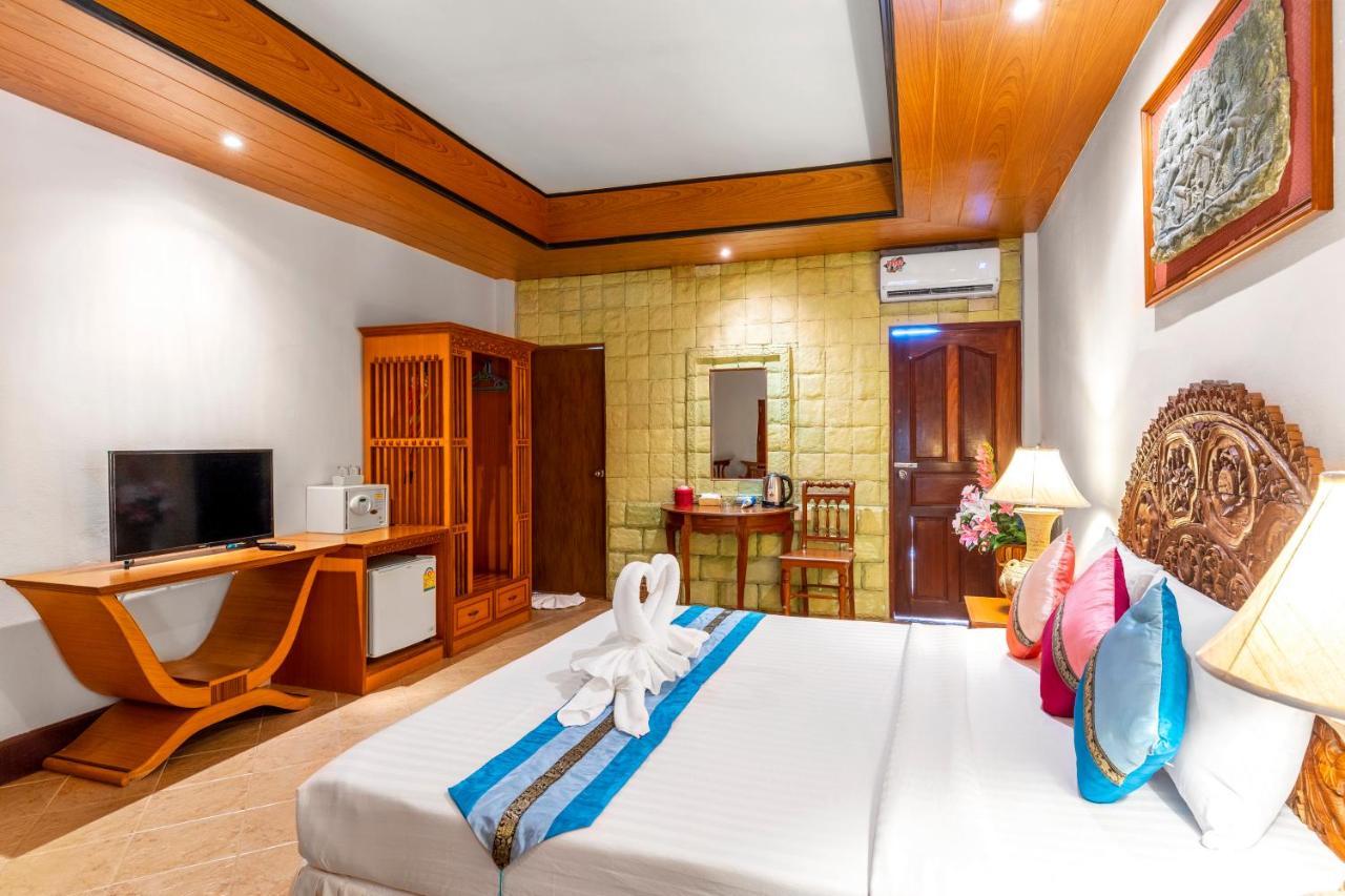 Coconut Resort, 3*