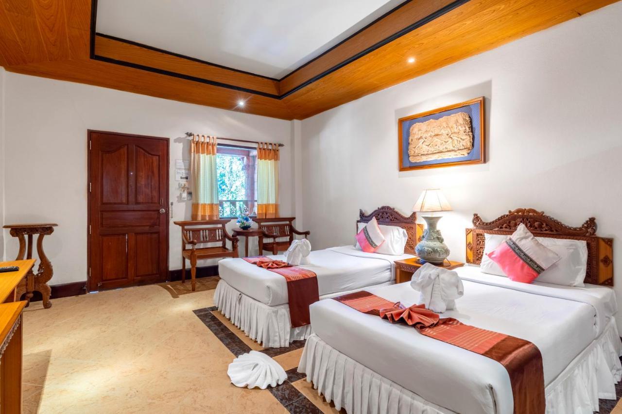 Coconut Resort,