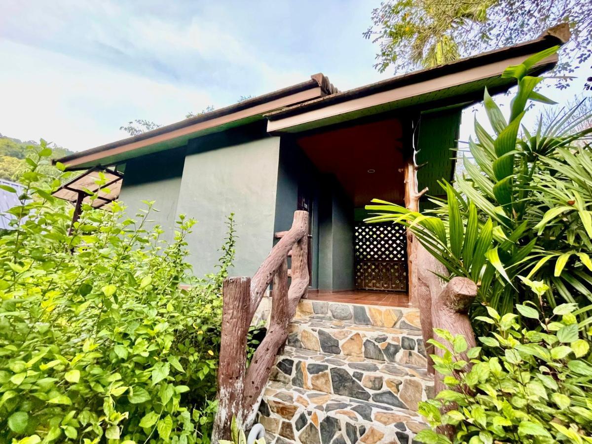 Khao Sok Valley - Sha Certified Resort 2*