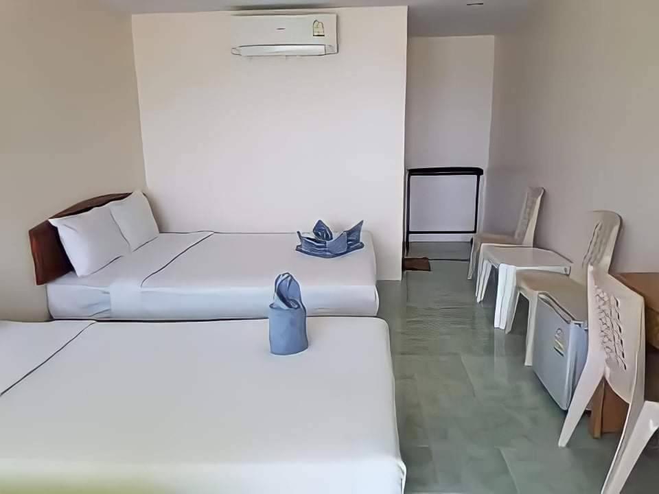 Guest house Dalum Beachhouse *