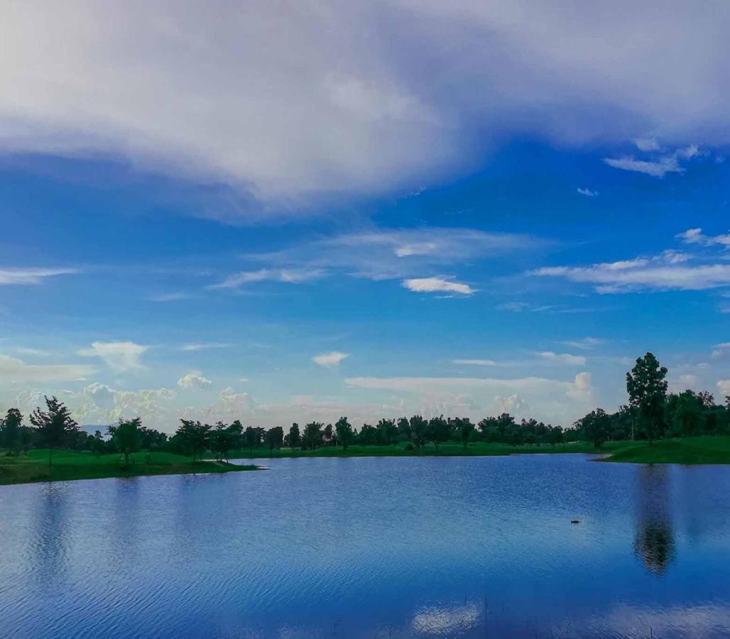 Resort Happy Golf &