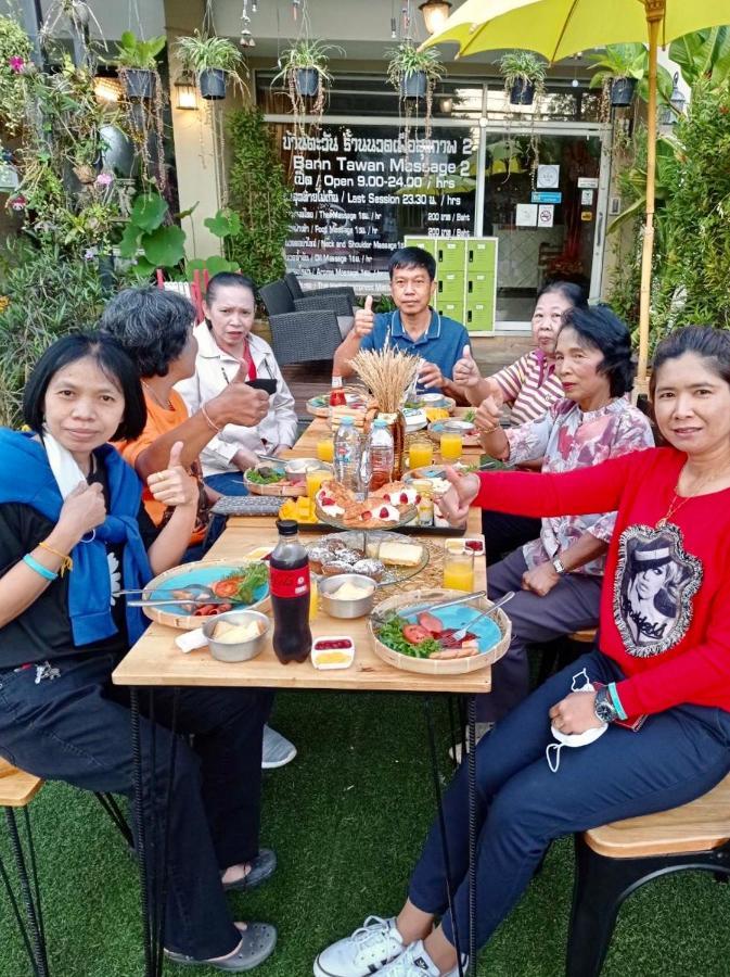 Bann Tawan Hostel