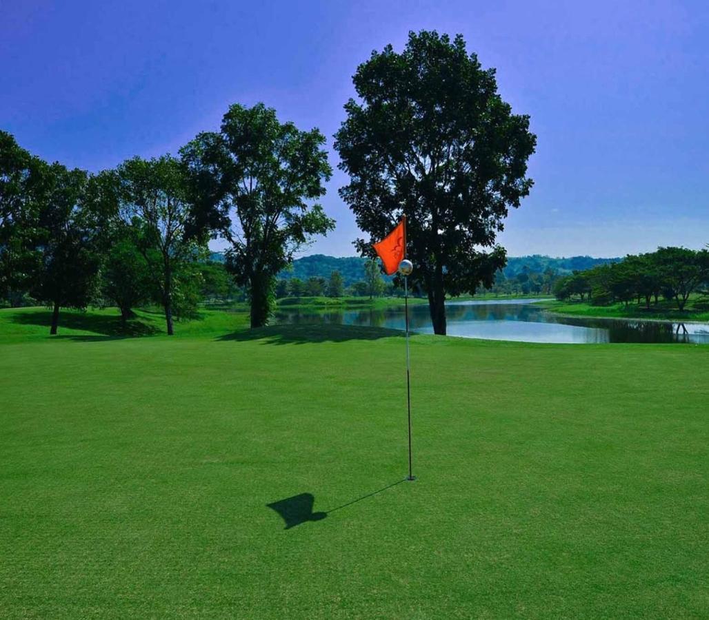 Happy Golf & Resort Chiang Rai