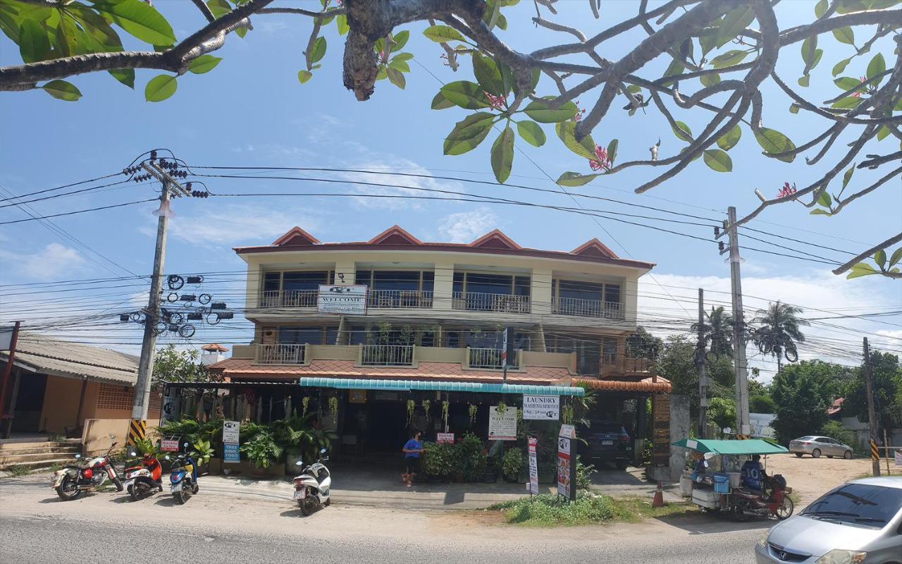 P & T * Bang Rak Beach (Koh Samui)