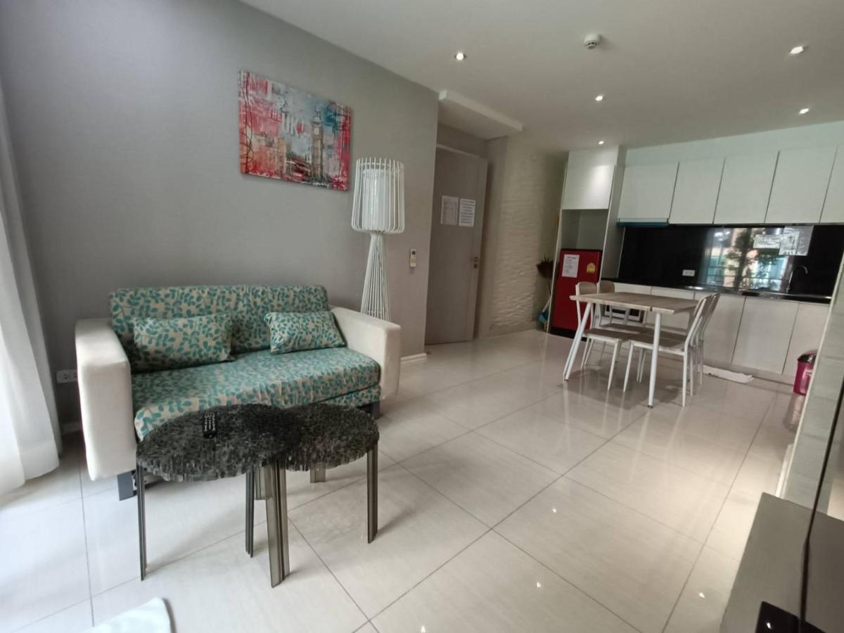 Apartment Atlantis By Somphong Jomtien Beach