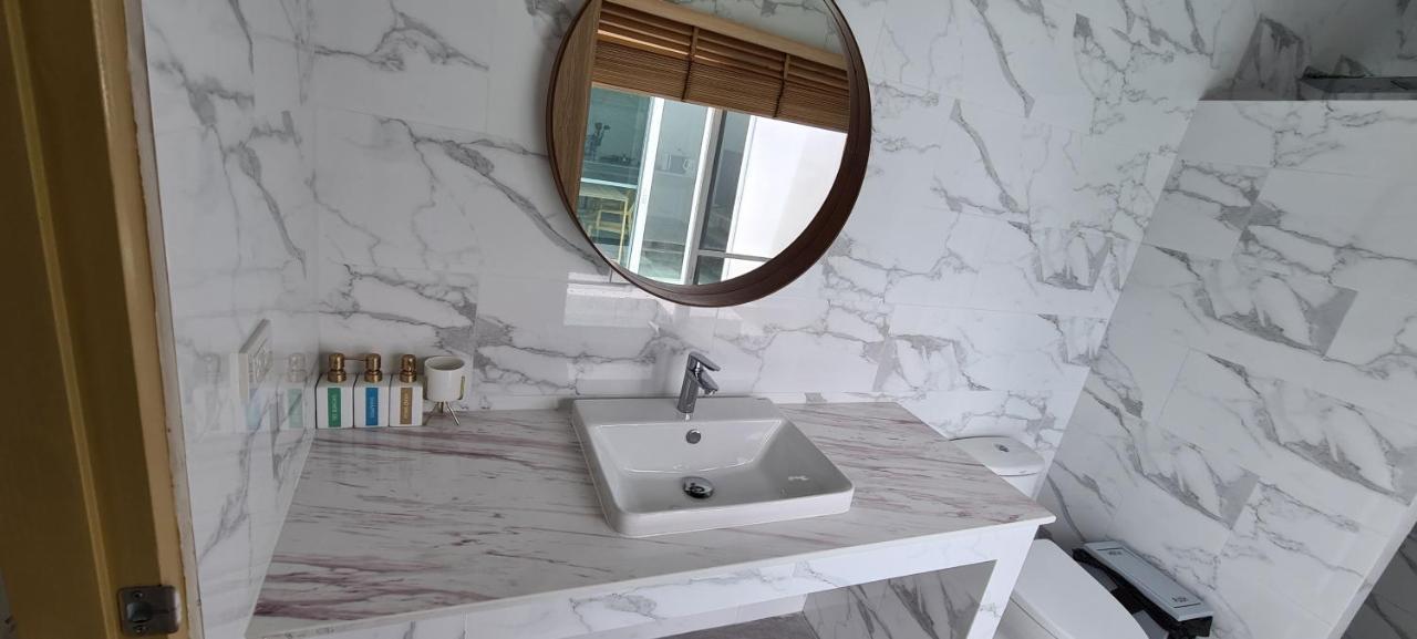 Samutra Residences Hotel