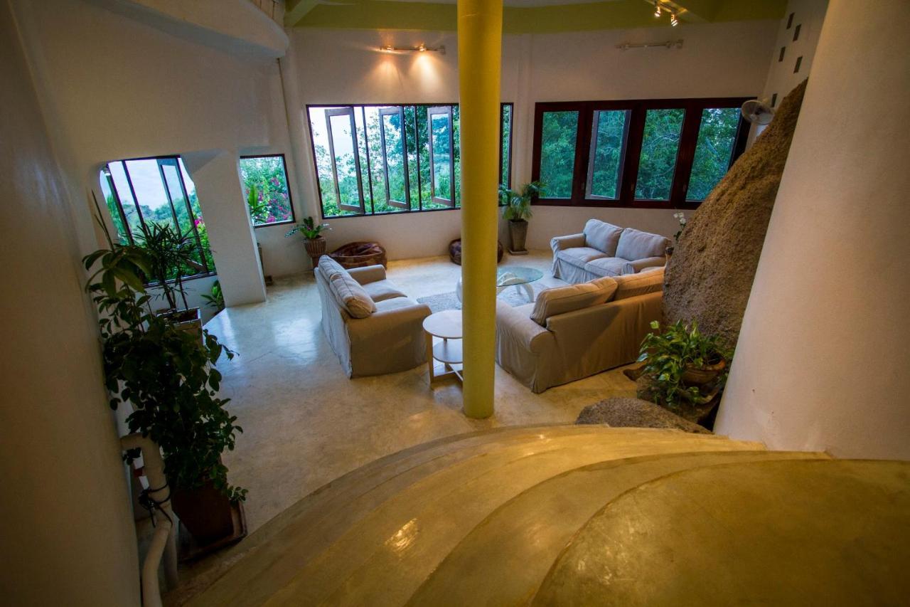 Monkey Flower Villa Koh Tao