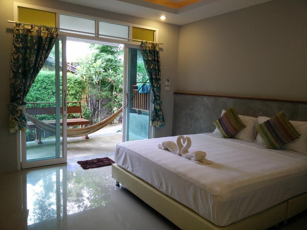 Benjamin's Hut Resort
