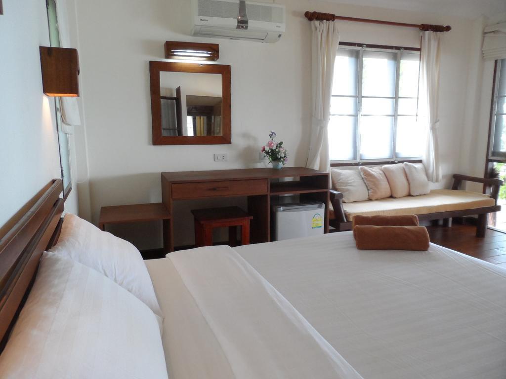 Sea Scene Resort 2*