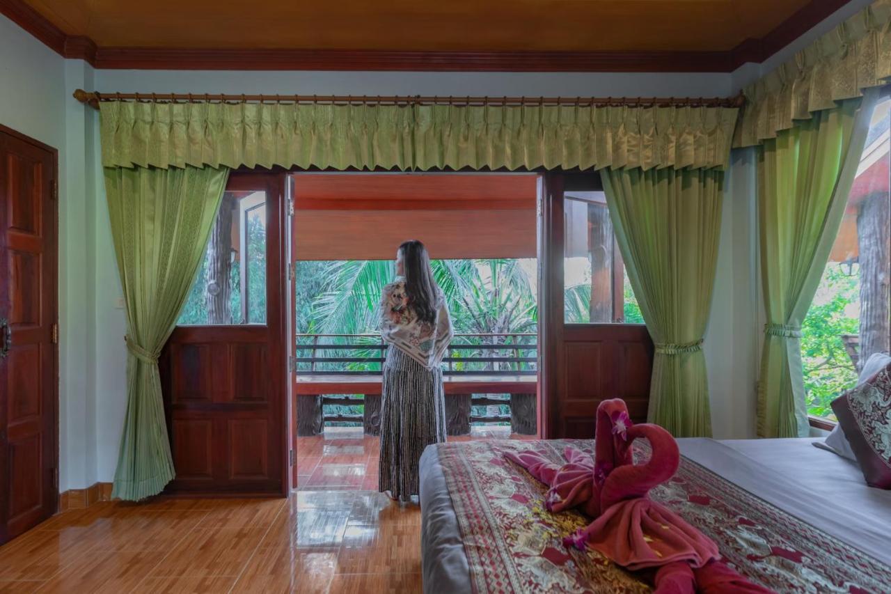 Khaosok Rainforest Resort 3*