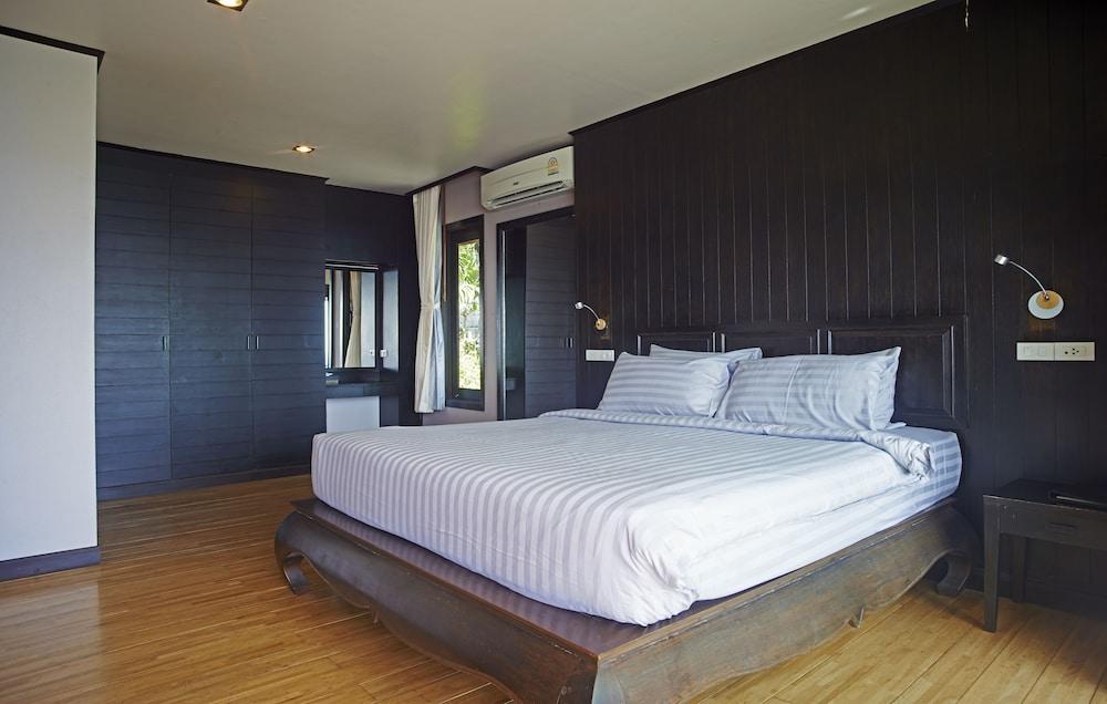 Resort Moonlight Bay 4*