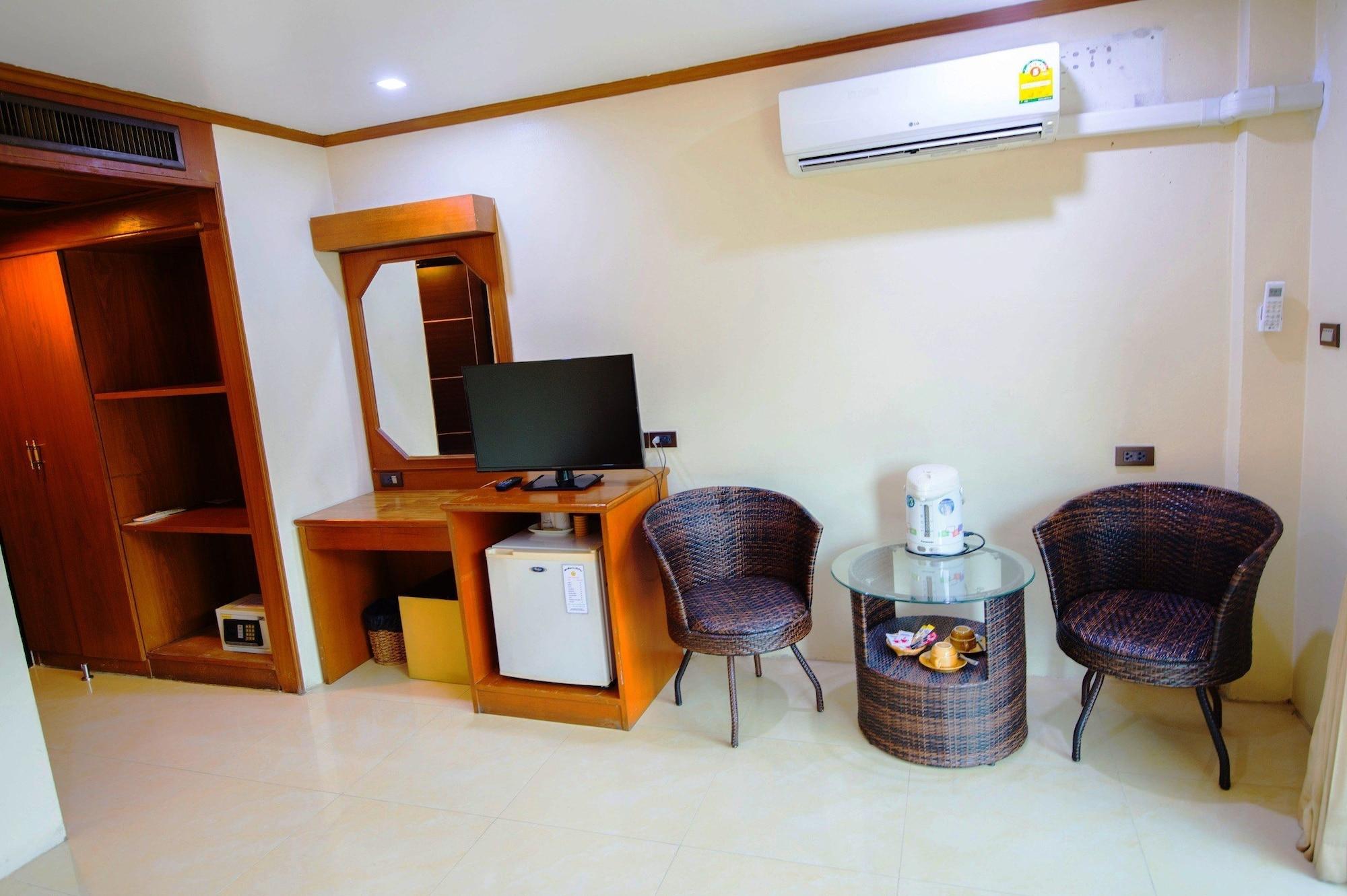 Mr. Mac's Hotel Pattaya