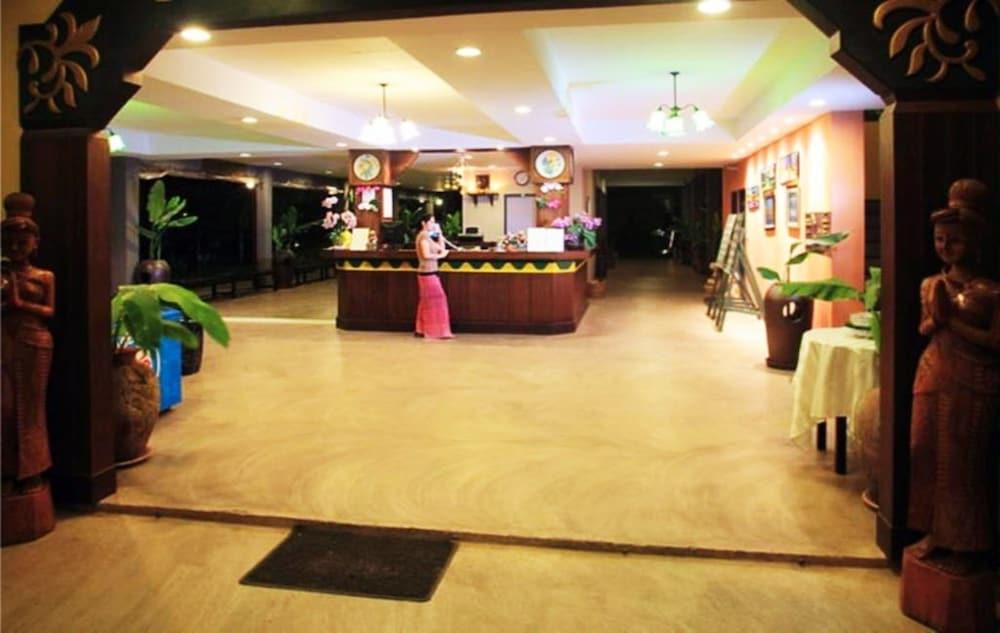 Hotel Bacchus