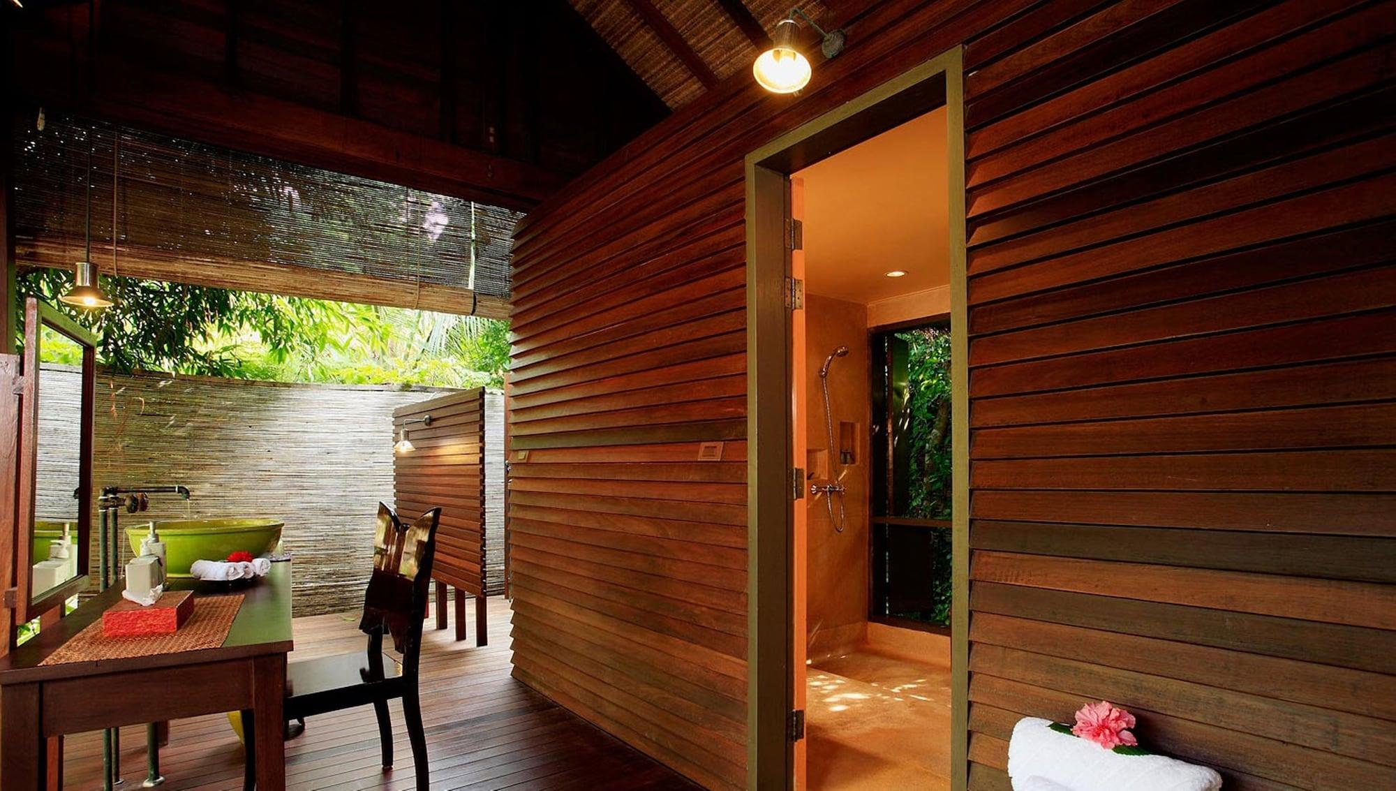 Zeavola Resort 5*