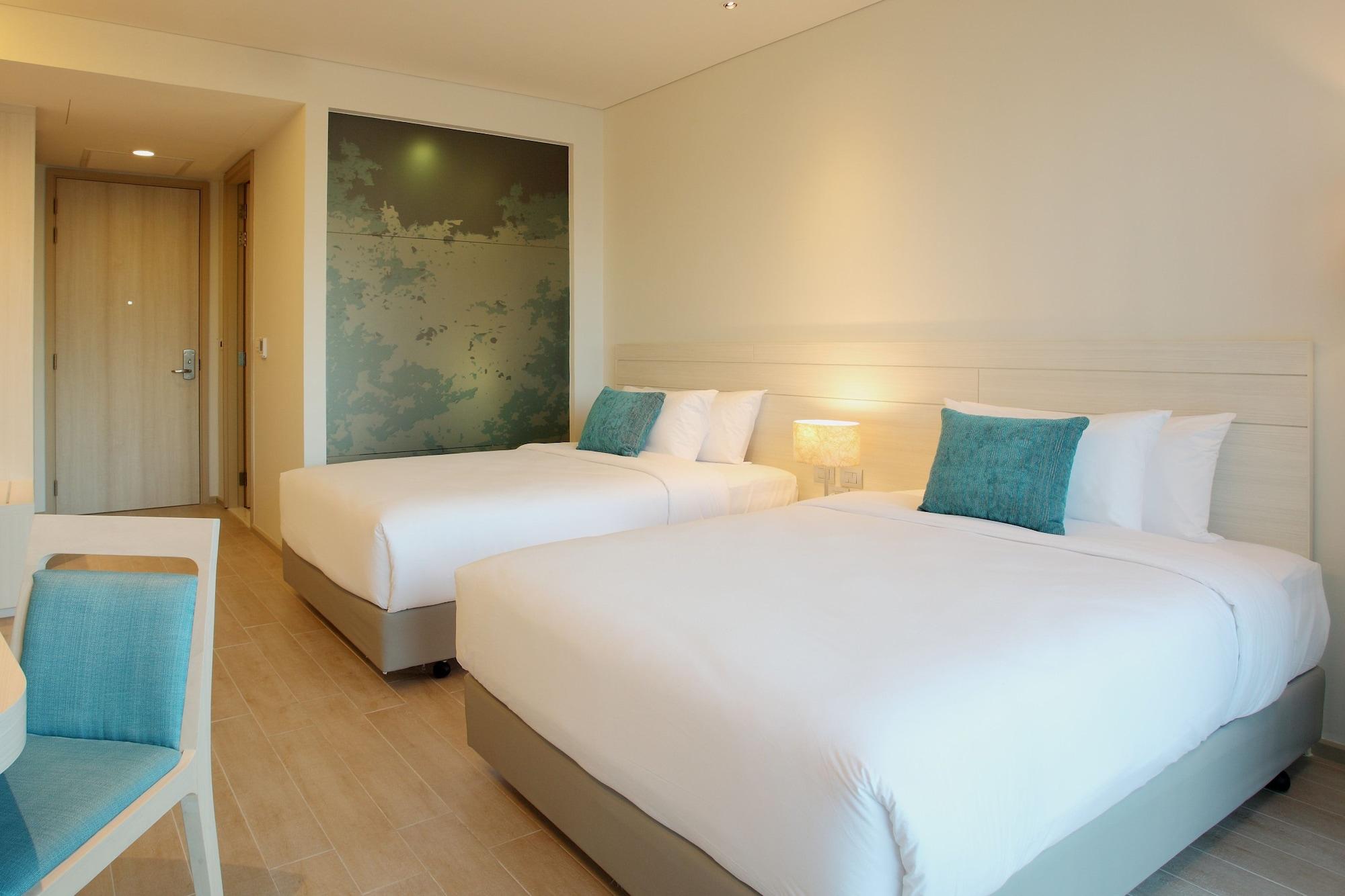 Resort Centara Life Maris 4*