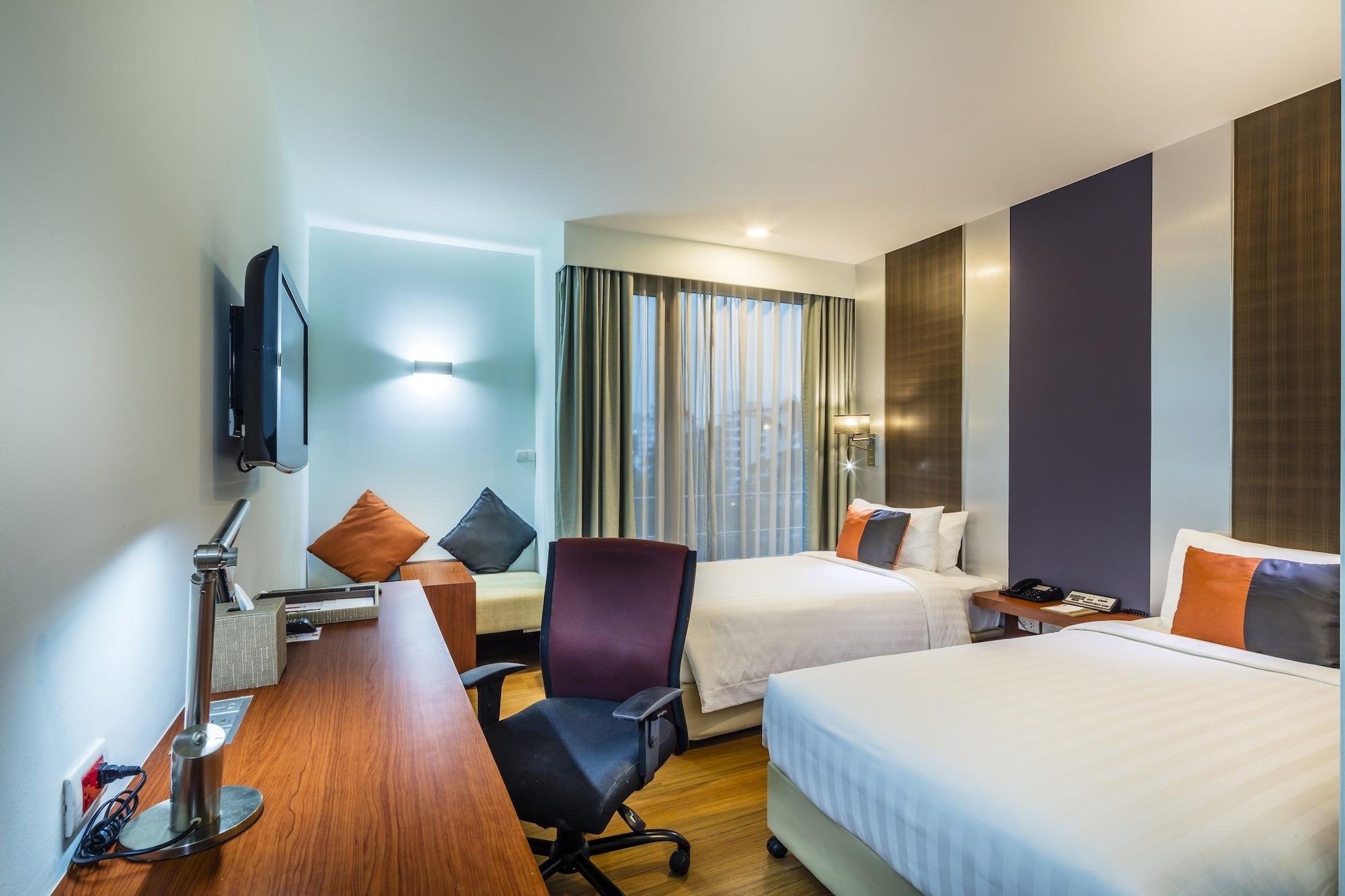 Hotel Solo, Sukhumvit 2, - Sha Extra Banguecoque