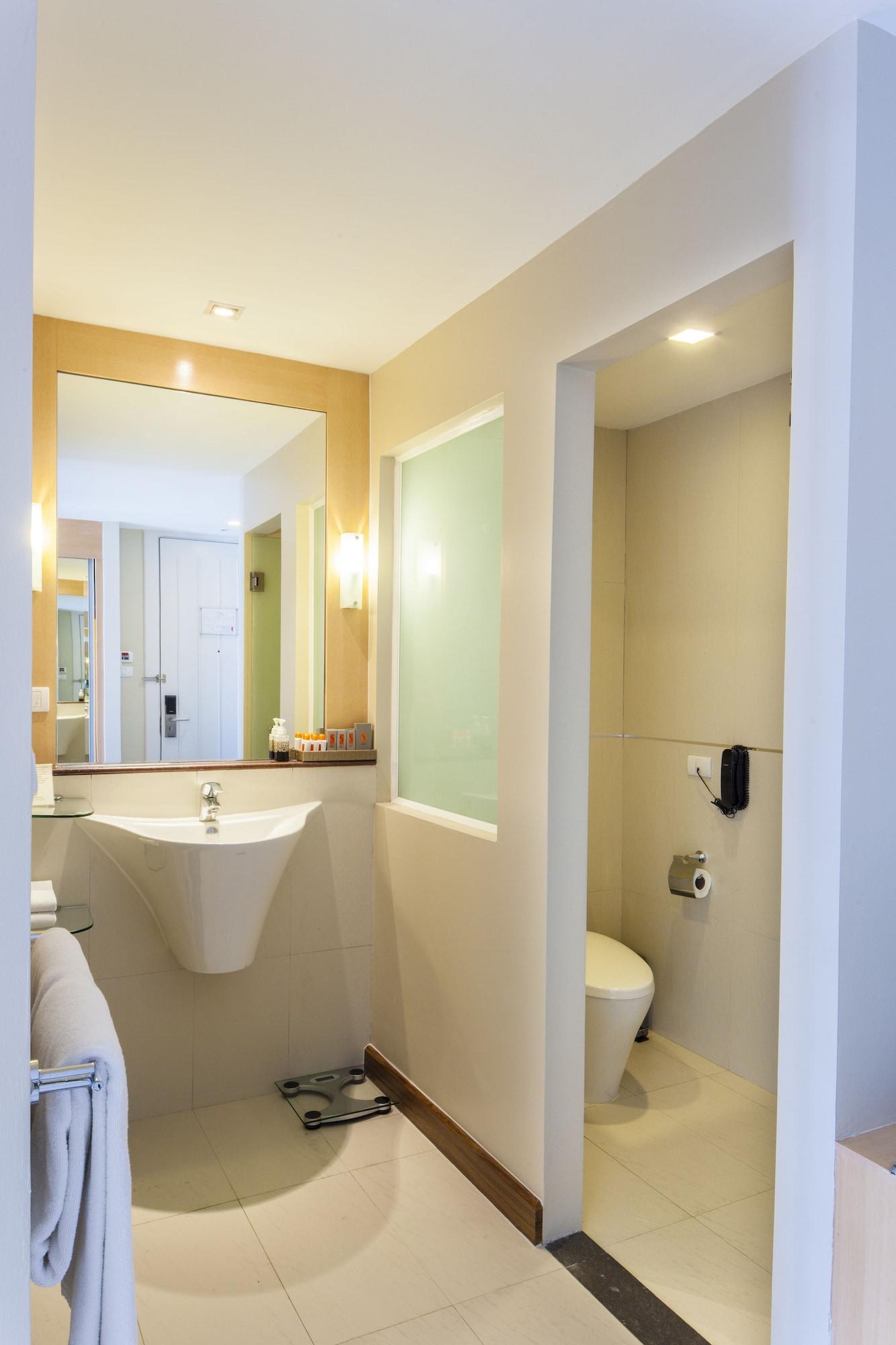 Hotel Solo, Sukhumvit 2, - Sha Extra Banguecoque