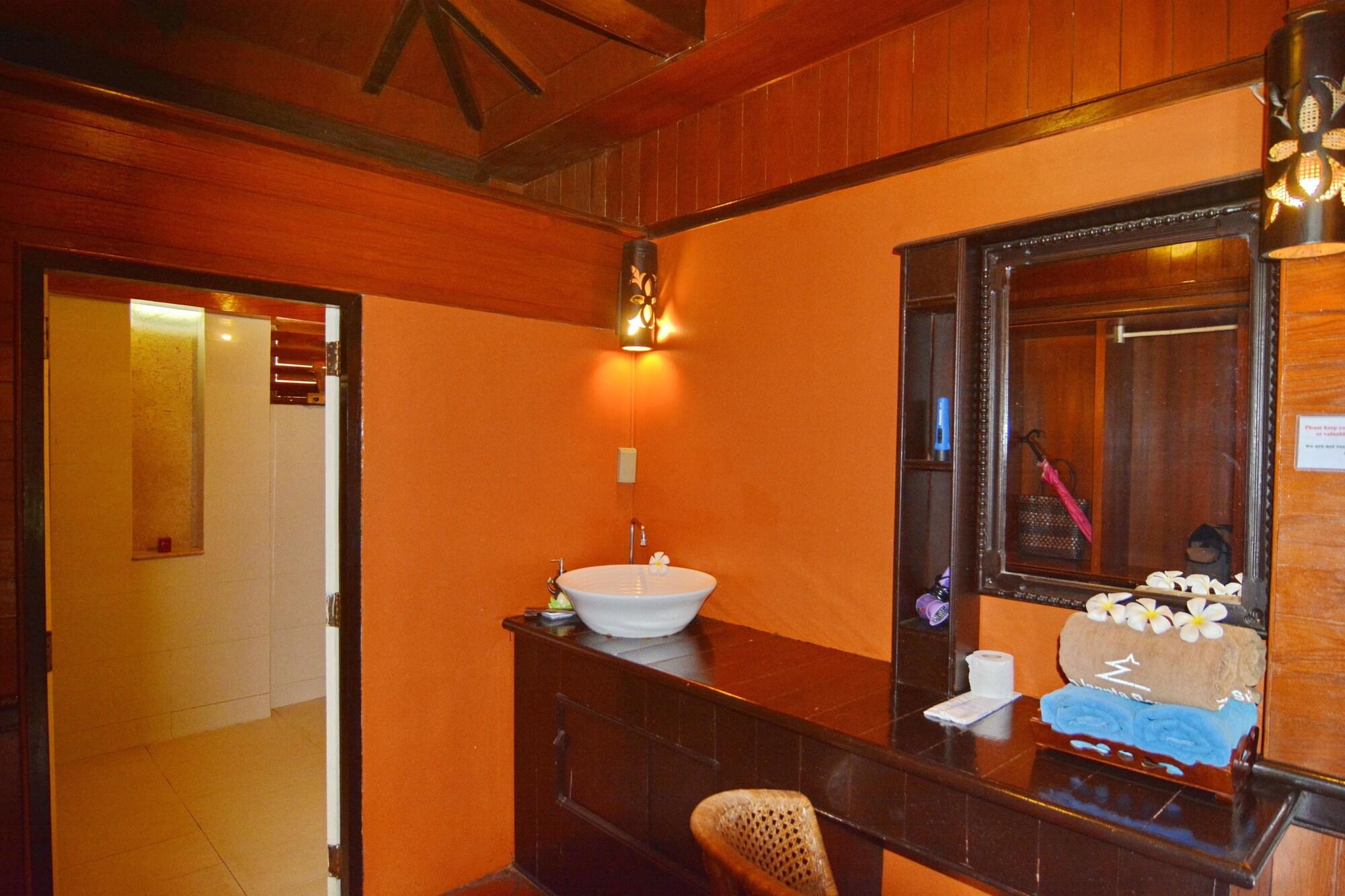 Resort Baan Laanta & - Sha 4*