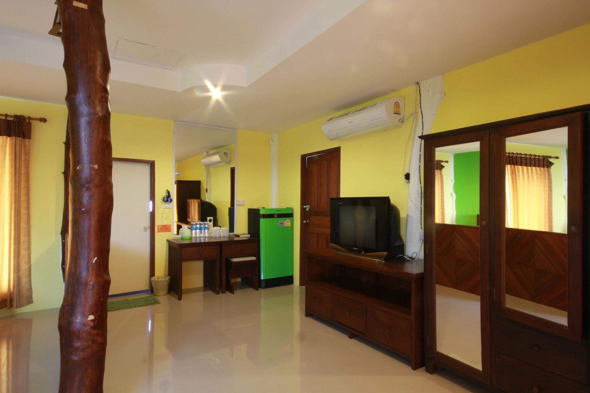 Resort Tharathip Koh Phangan - Sha Wok Tum