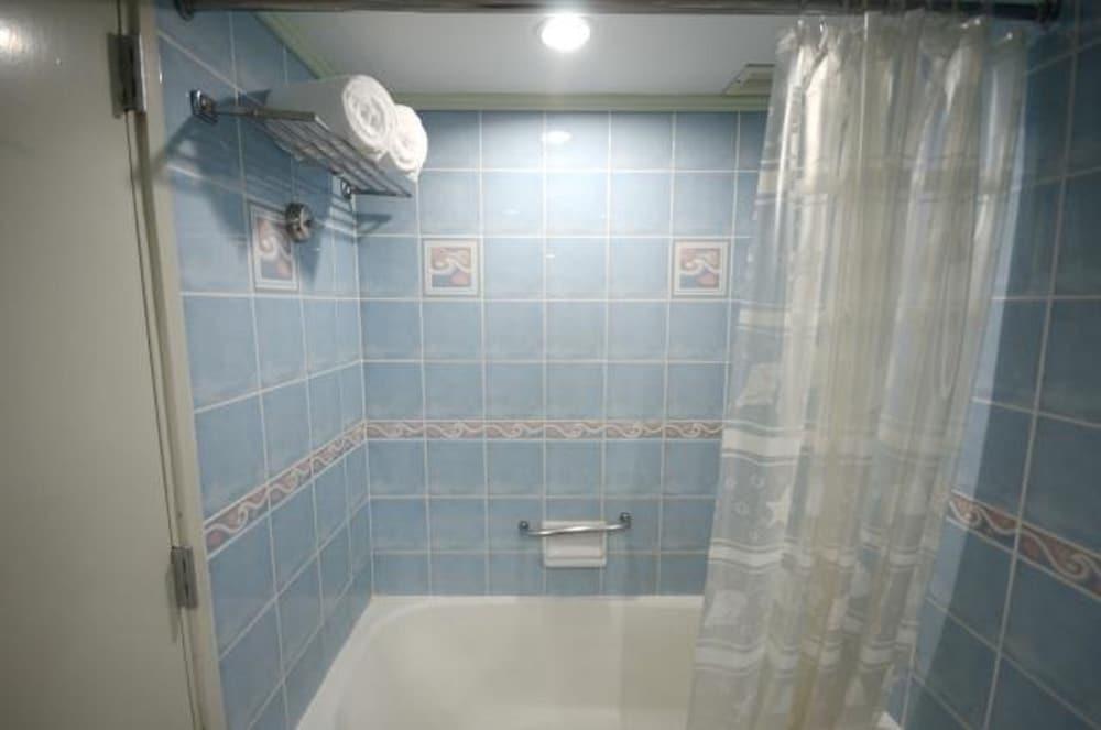 Imperial Pattaya Hotel 3*