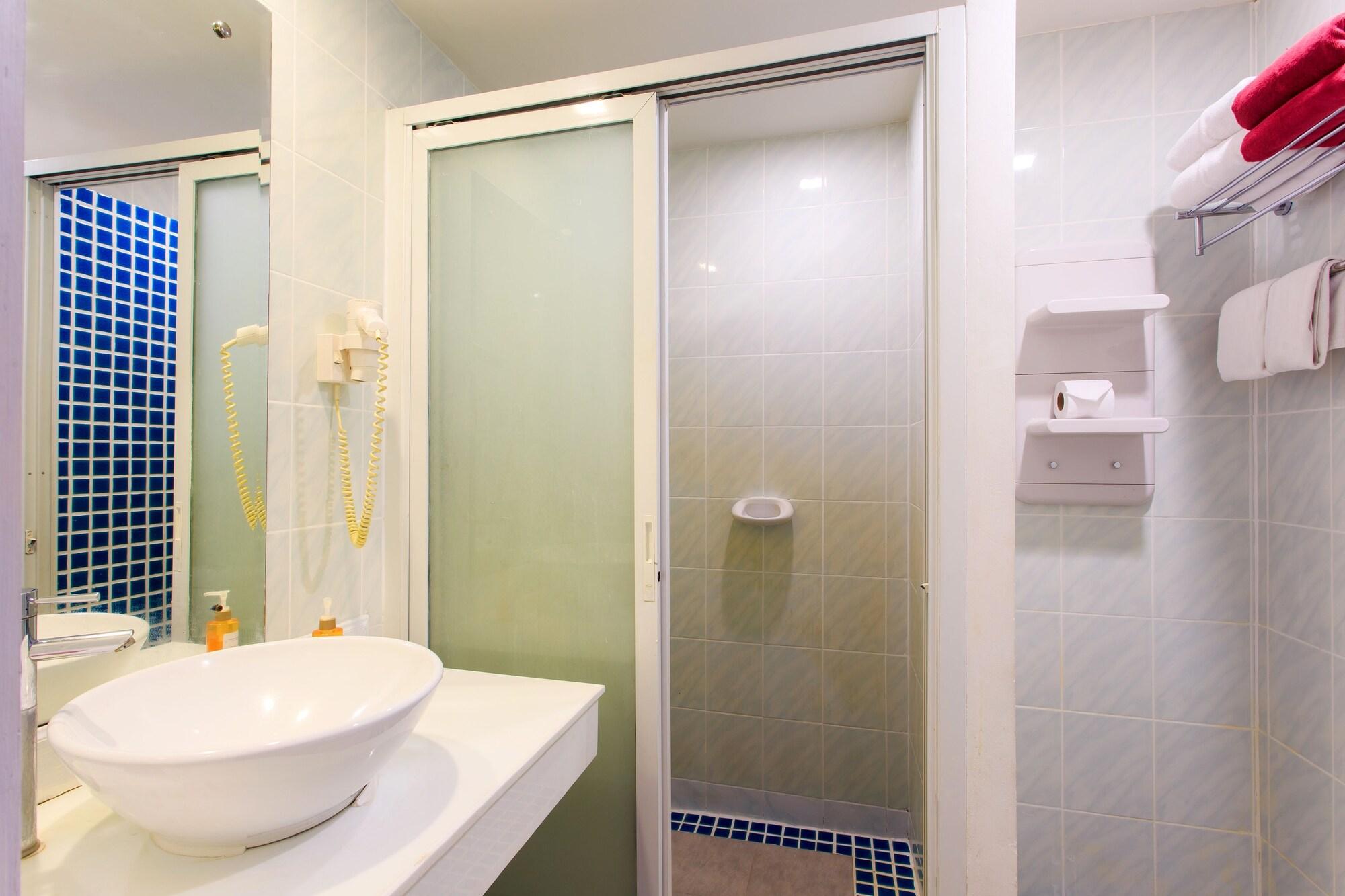 Hotel Budget 2*