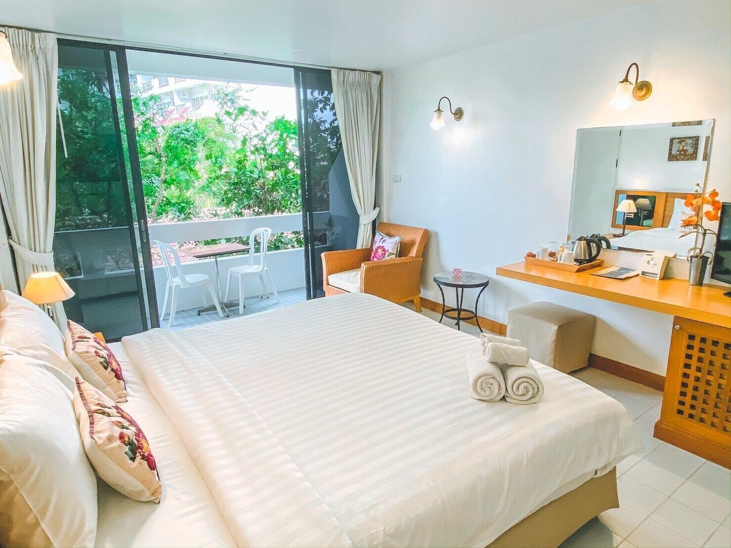 Nern Beachfront Hotel Hua Hin