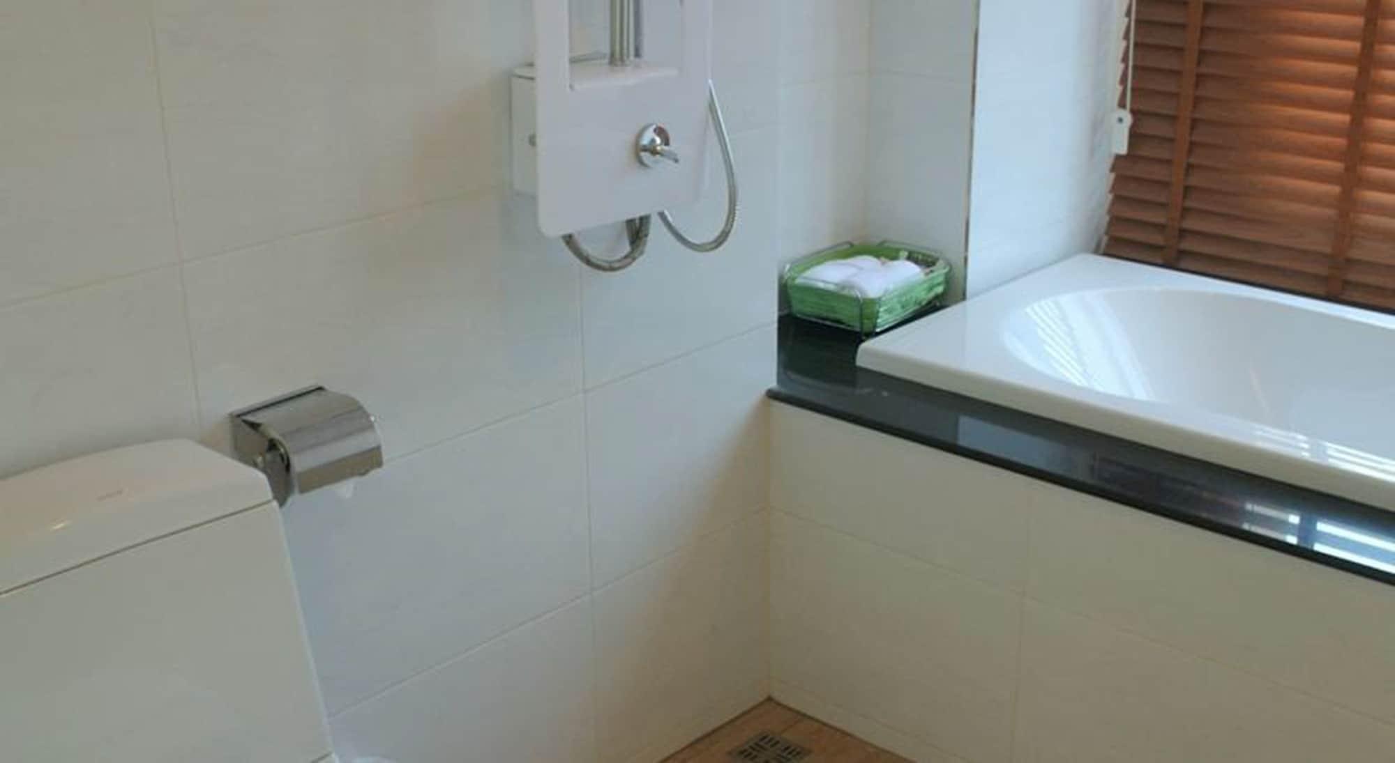 Resort Nantra Thongson Bay & - Monthly Service 3*