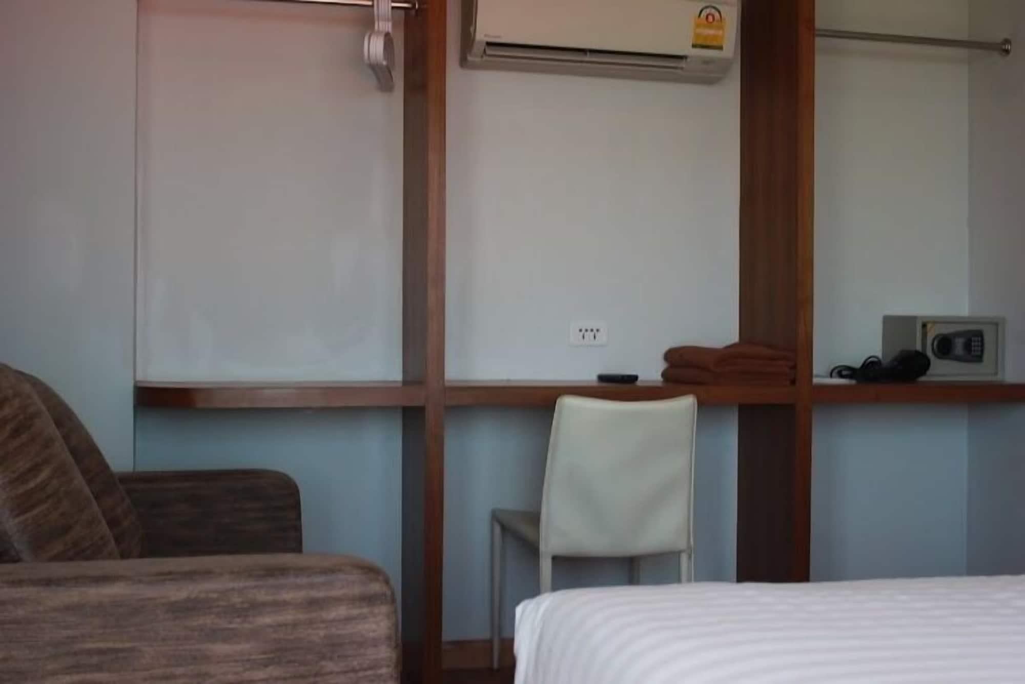 Nantra Thongson Bay & - Monthly Service Choeng Mon