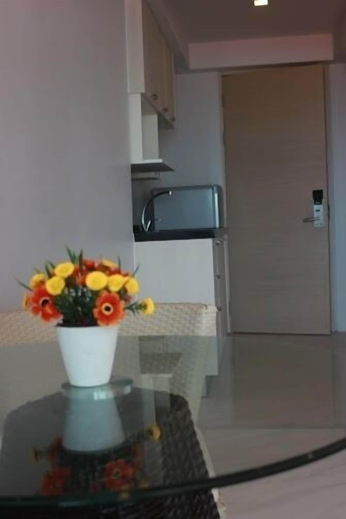 Nantra Thongson Bay & - Monthly Service