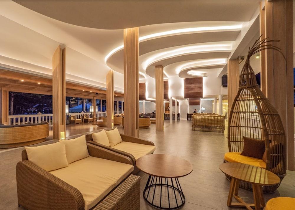 Khaolak Emerald And 4*